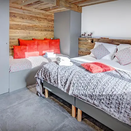 Alyssum - Ovo Network Chalet