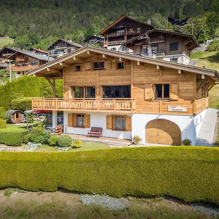 Chalet Alyssum - Ovo Network *